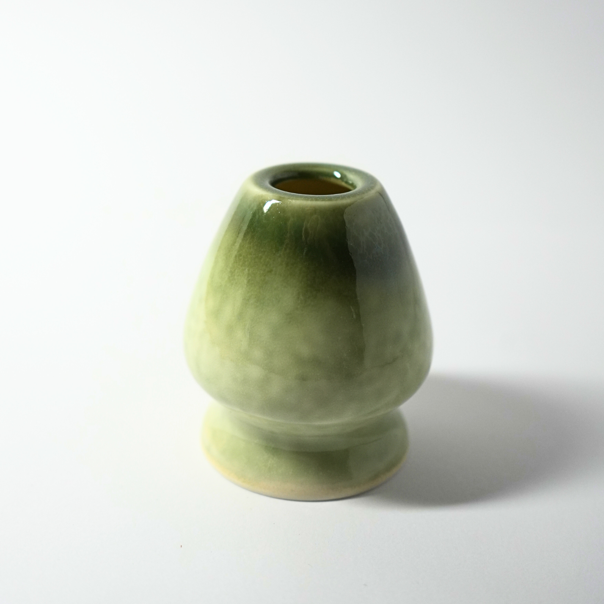 Grønn matcha skål + visp holder (Sett)